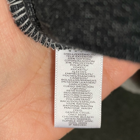 Dress - Picture 5 of 5